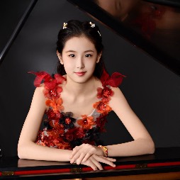 Evelyn Shengxi Yang